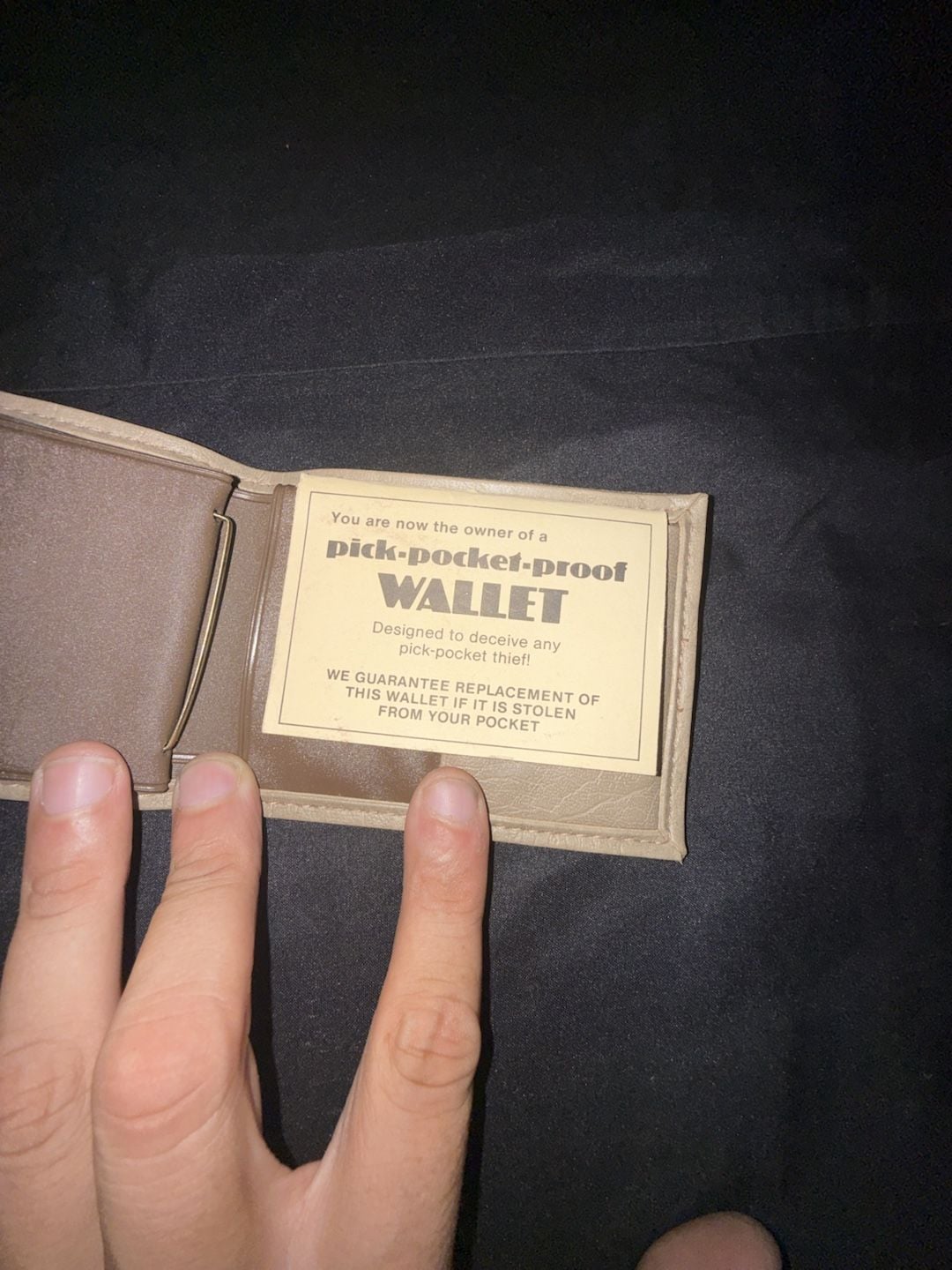 Vintage Vitronic Bi-Fold Pick-PocketProof Suede Wallet 5