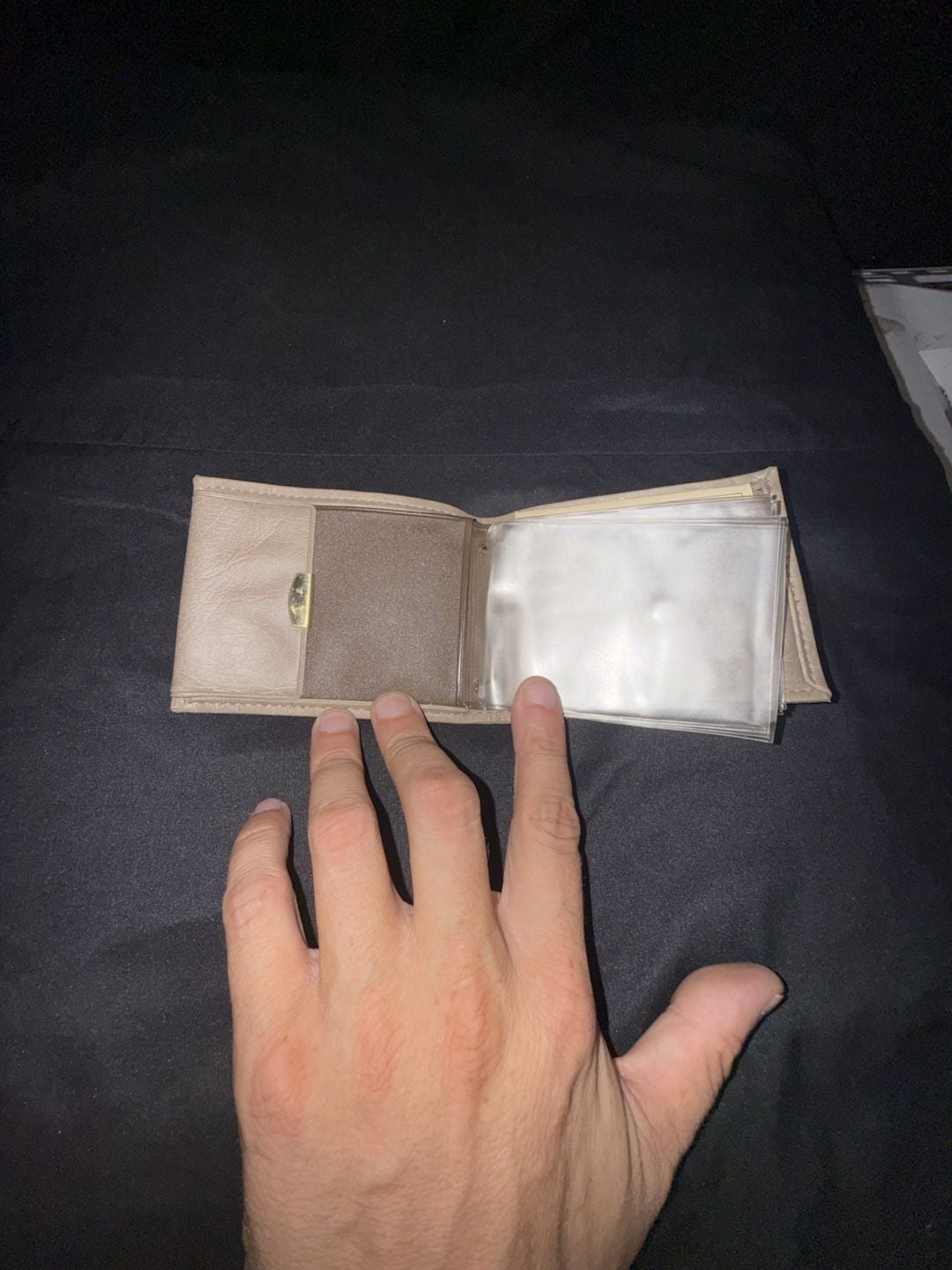Vintage Vitronic Bi-Fold Pick-PocketProof Suede Wallet 7