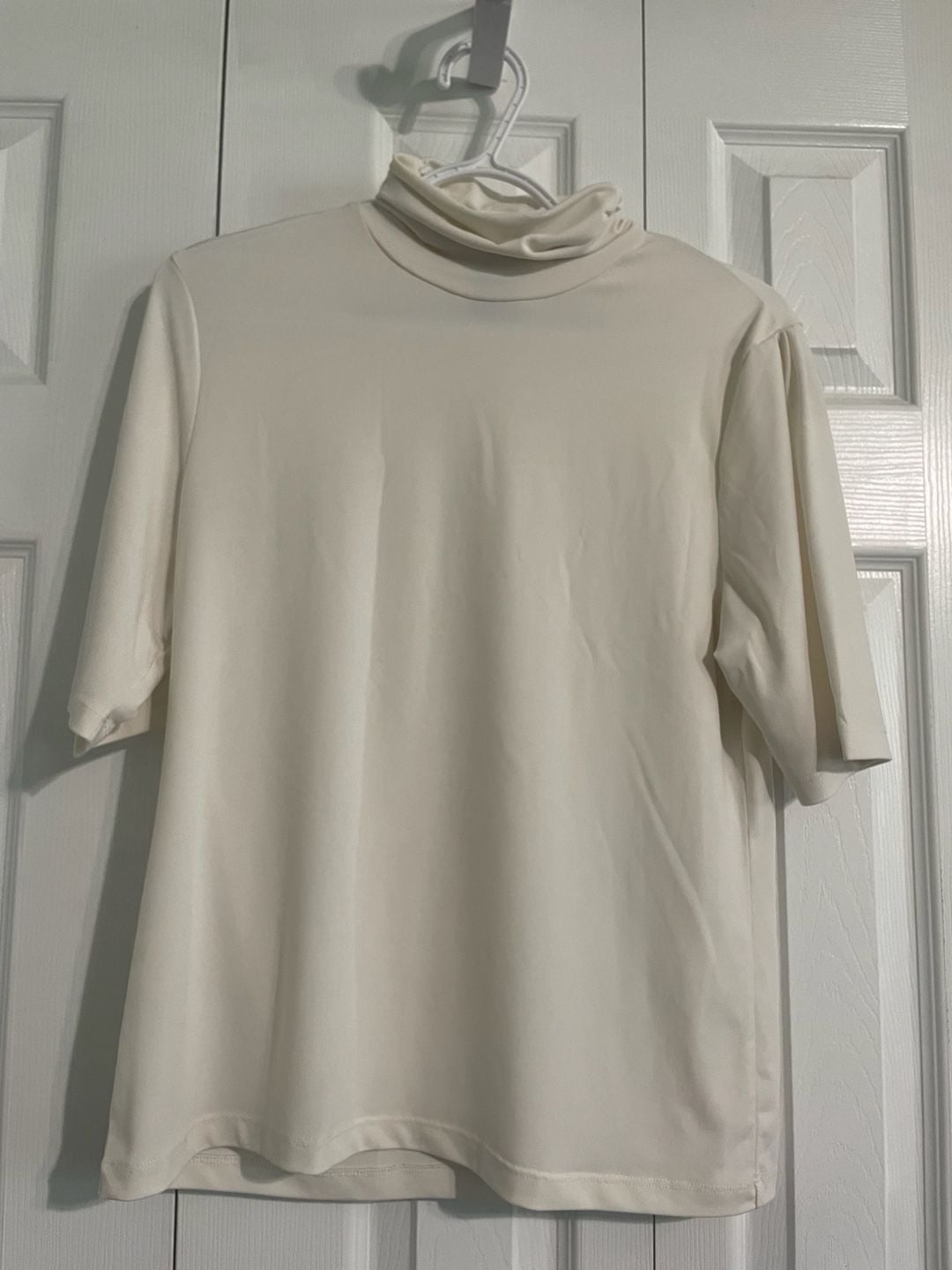 White Mock Neck Elbow Sleeve Top 2