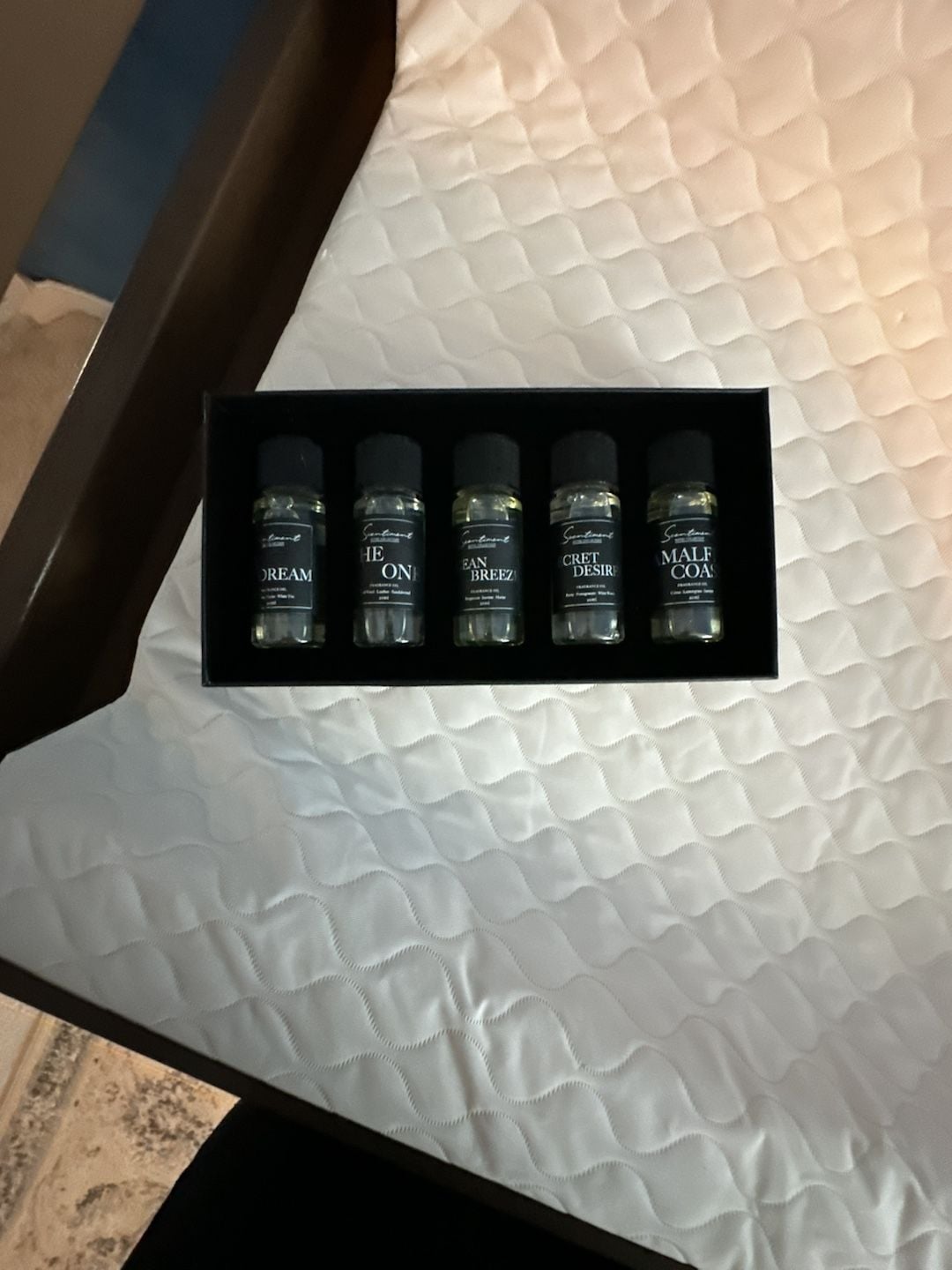 Hotel Collection Studio Pro Scent Diffuser with Midnight in Paris Fragrance Oil 3
