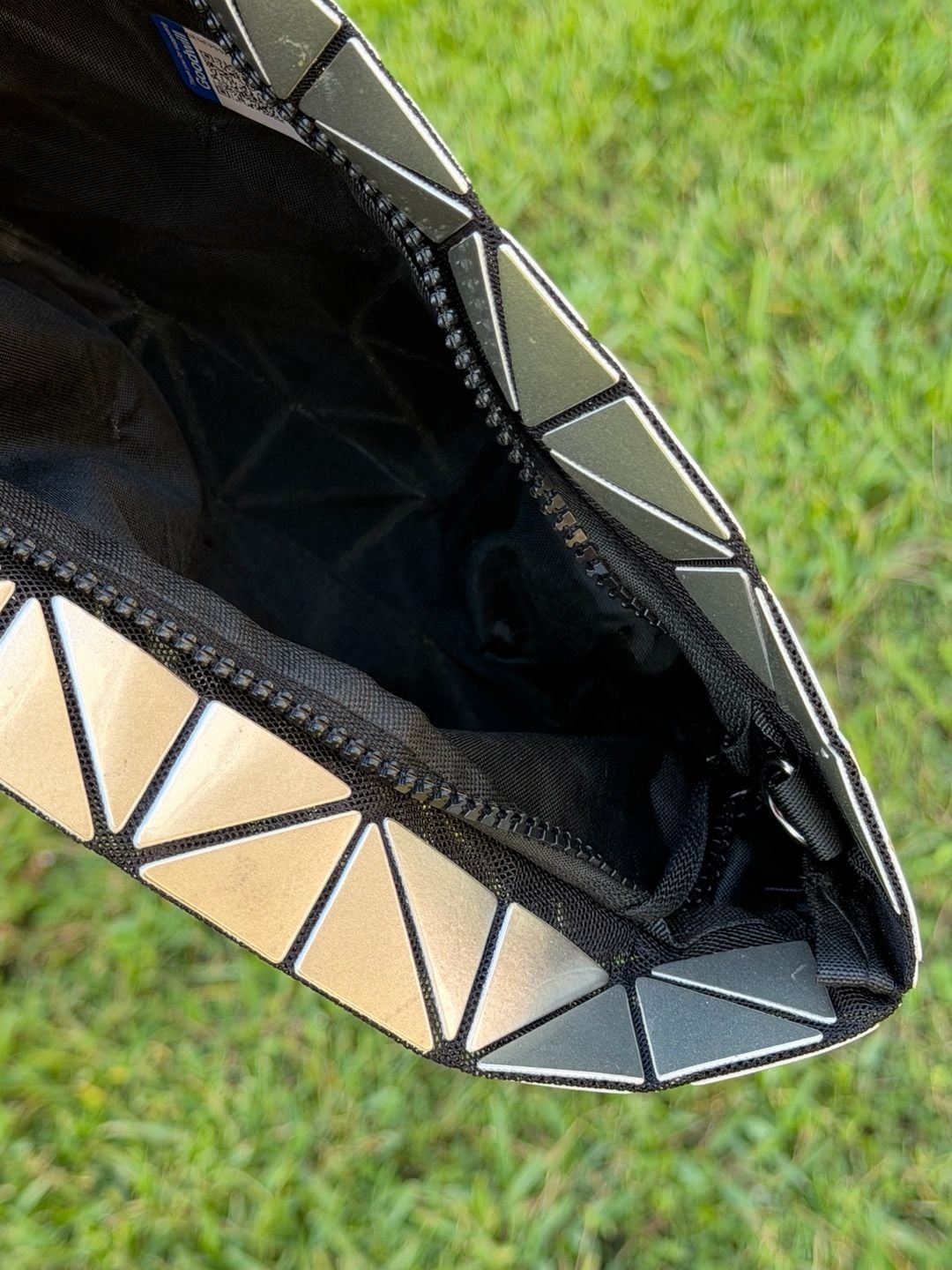Geometric Purse w/ Chain 1