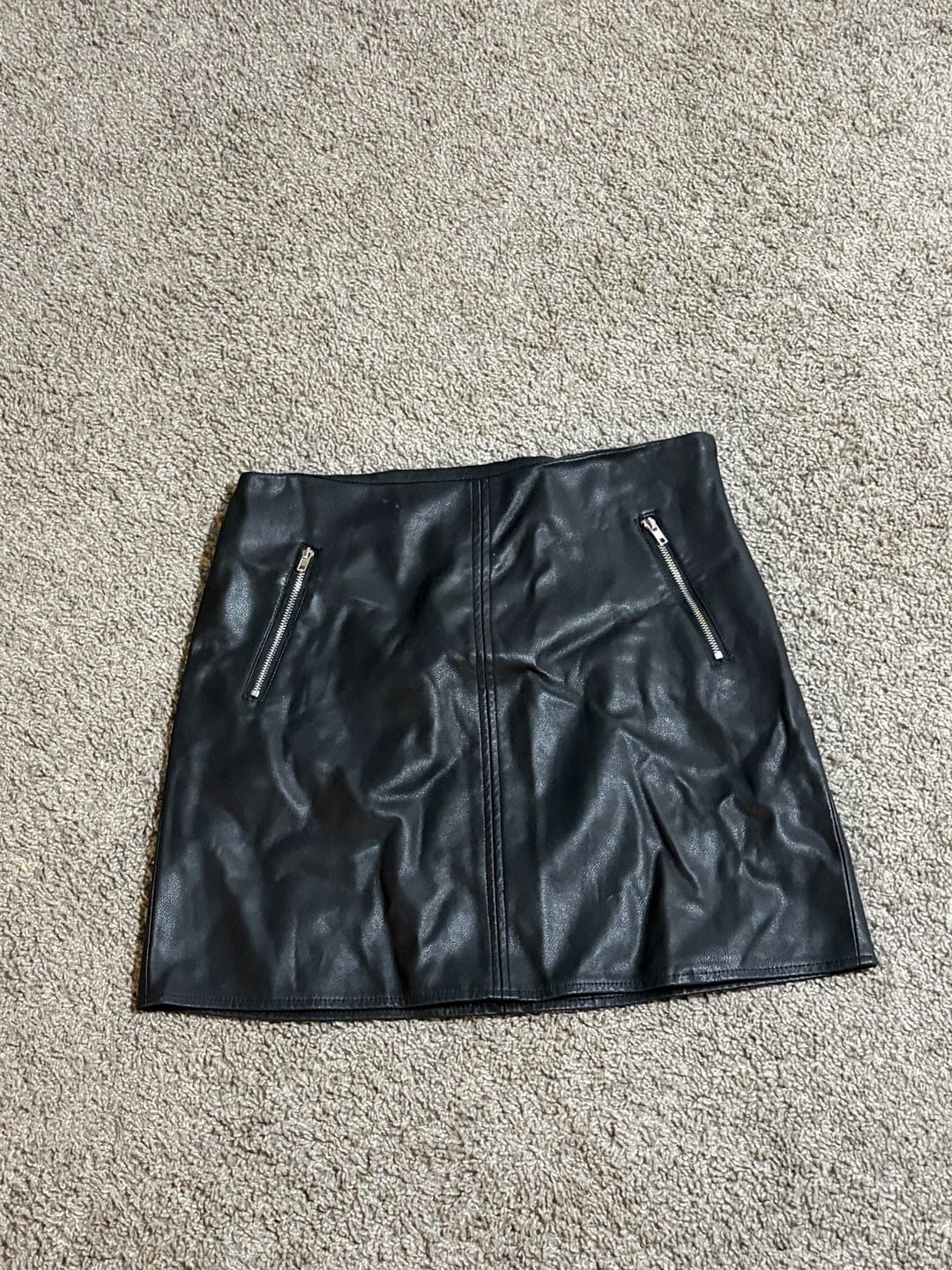 Forever 21 Faux Leather Zipper Pocket Mini Skirt Black Size Medium 3
