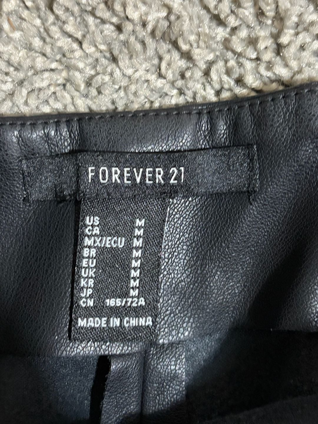 Forever 21 Faux Leather Zipper Pocket Mini Skirt Black Size Medium 4