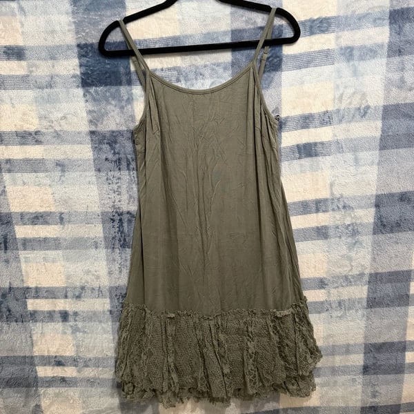 ODDI Ruffle Lace Knit Cami Tank Top Green Dress Extender Slip Liner