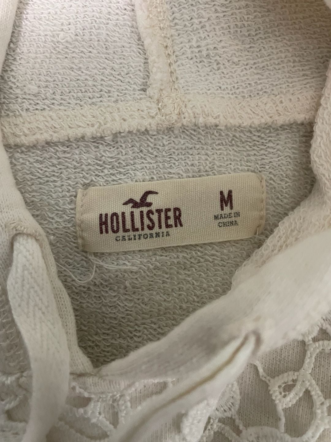 Hollister Lace Front Cropped Hoodie 3