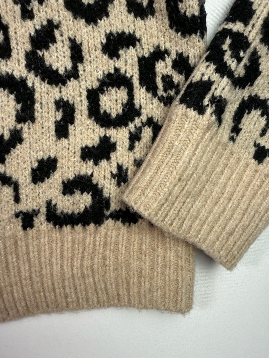 Madden Girl Leopard Print Knit Cardigan Sweater XL 7