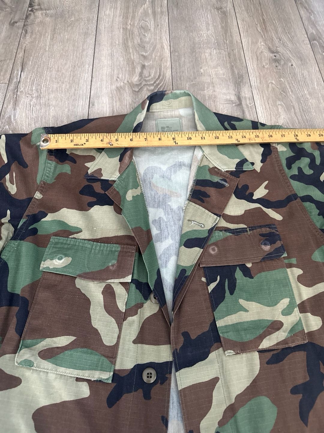 Vintage US Military Woodland BDU Camo Combat Jacket Shirt Small Long 9