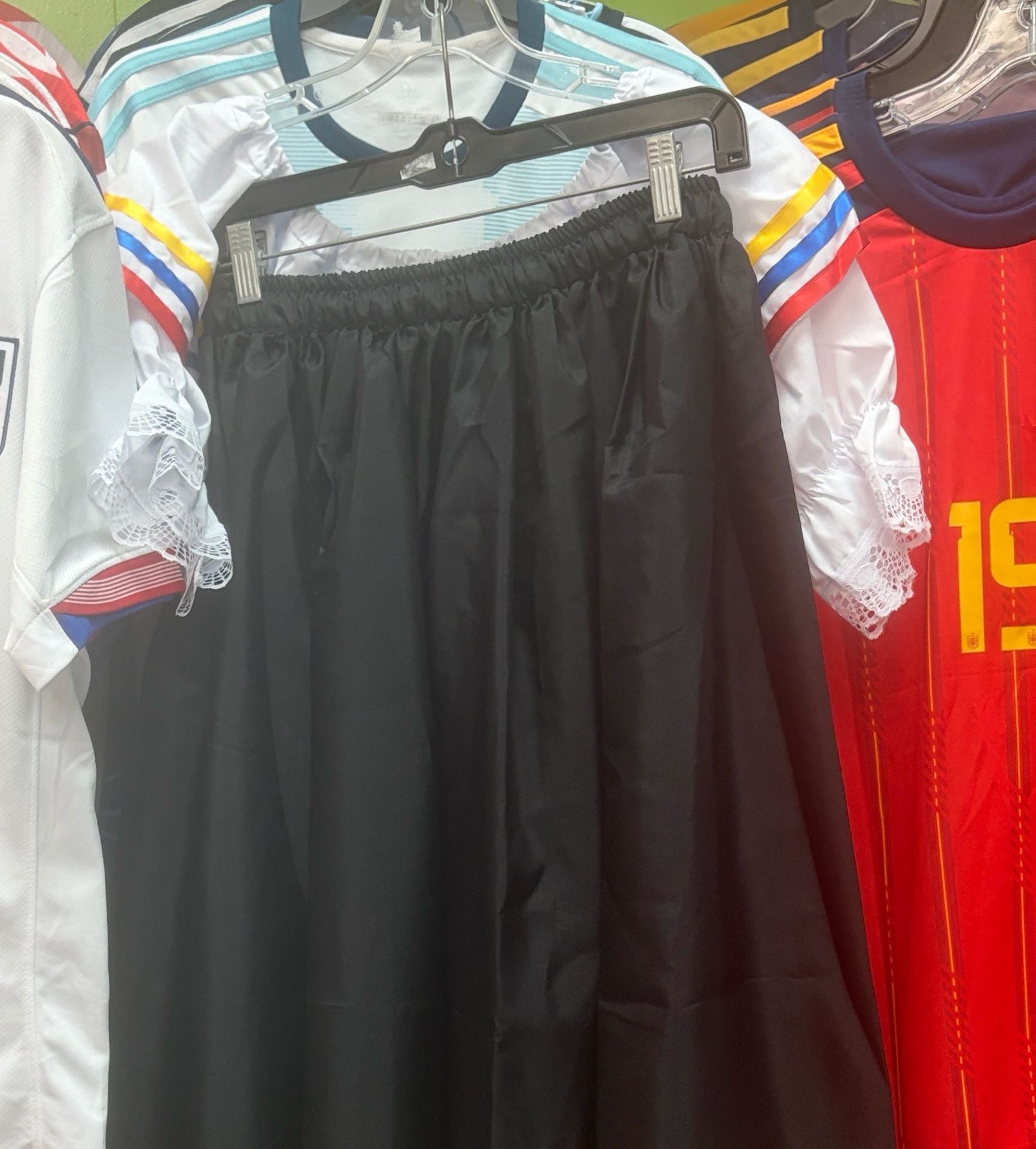 Traditional Colombian Venezuelan and Ecuadorian Folklorico Dress with Ribbons 10
