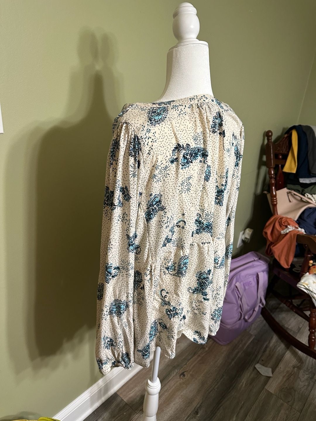 Torrid Blue and White Floral Print Long Sleeve Top with Tie Detail 7