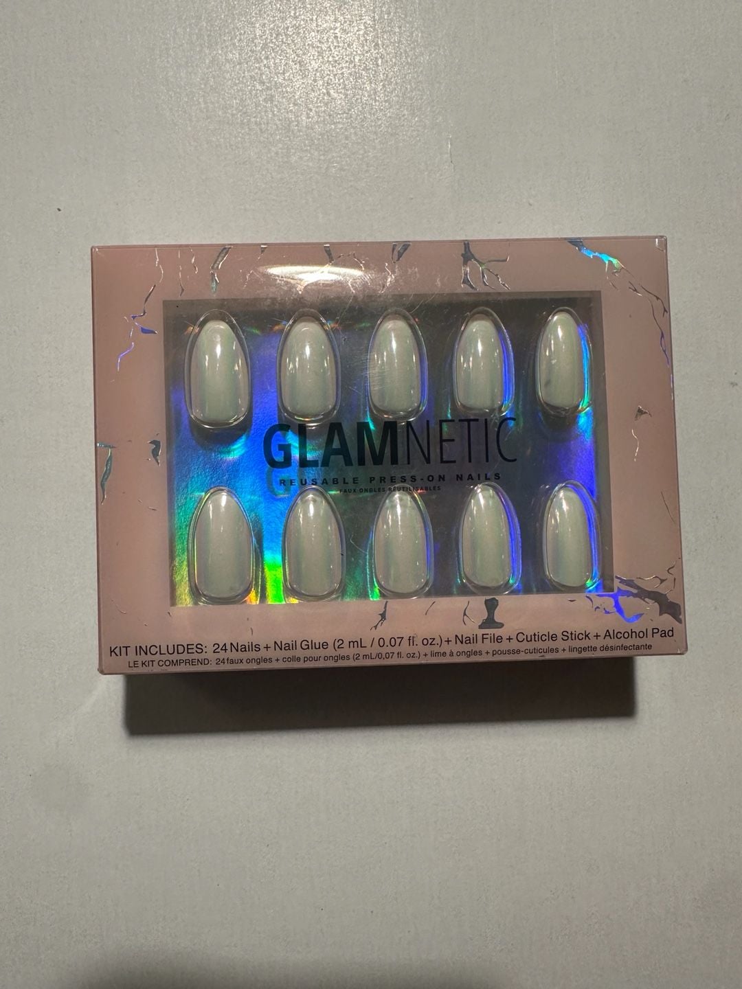 Glamnetic Reusable Press-On Nails *ANGEL-Short Almond* 1