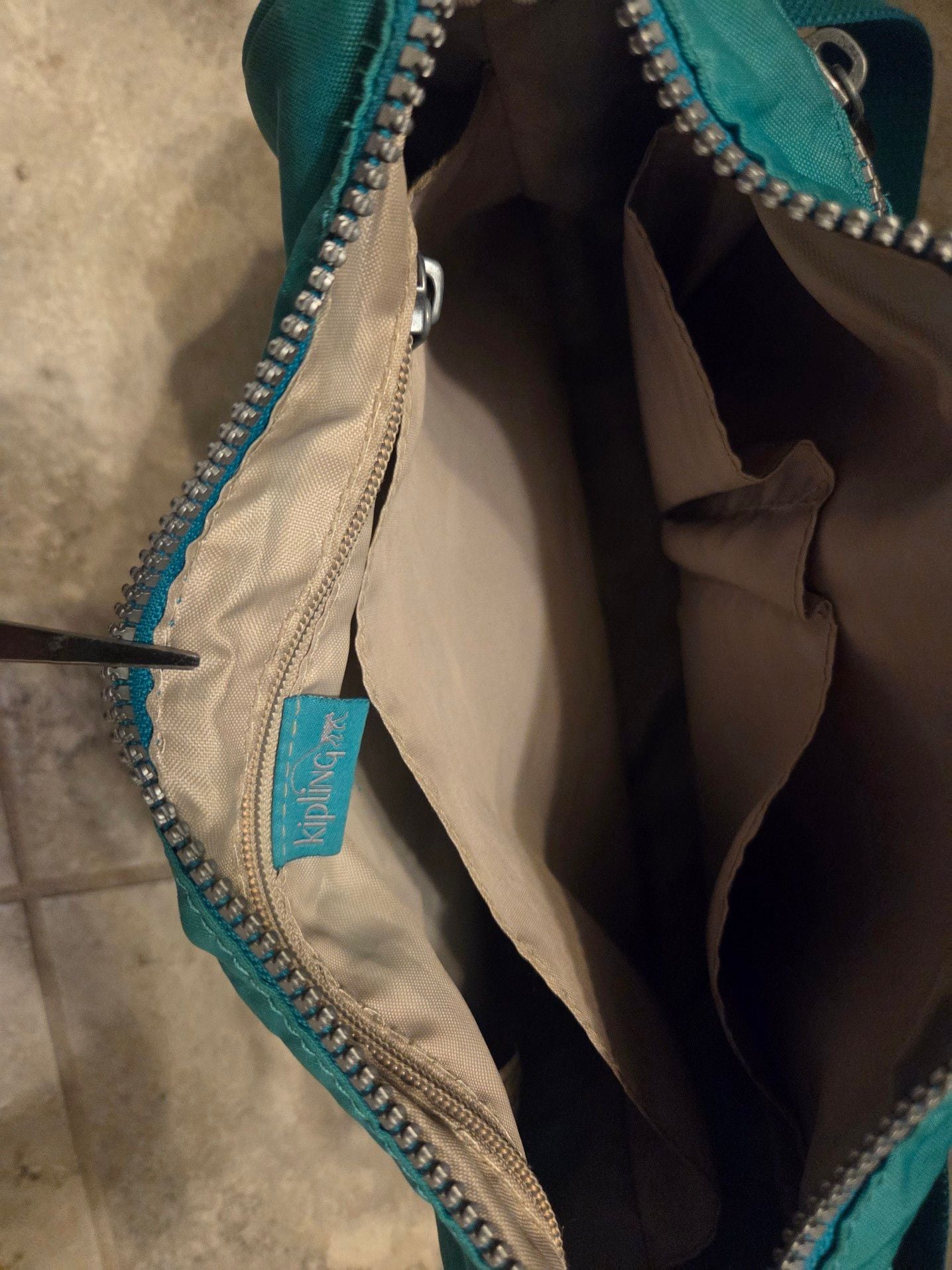 Kipling Callie Crossbody Bag Seafoam Green Blue Adjustable Strap 3