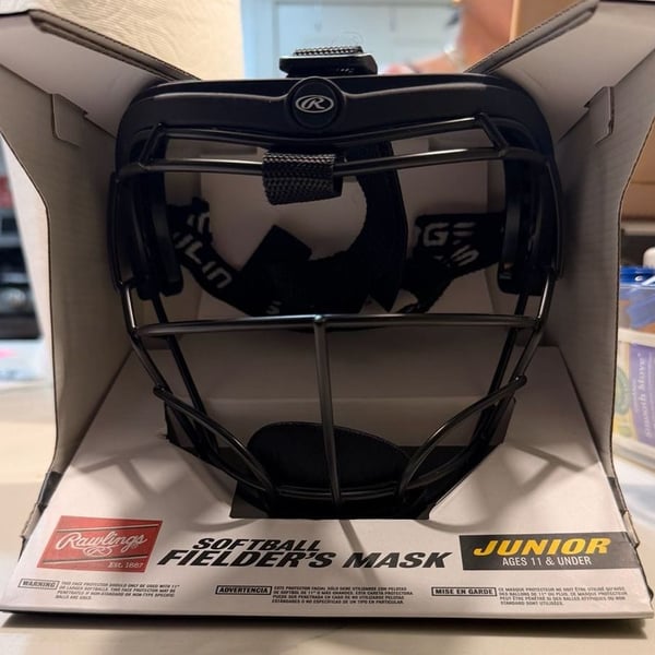 Rawlings Softball Fielder's Mask Ages 11 & under