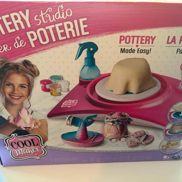 Cool Maker Pottery Studio Clay Craft Kit