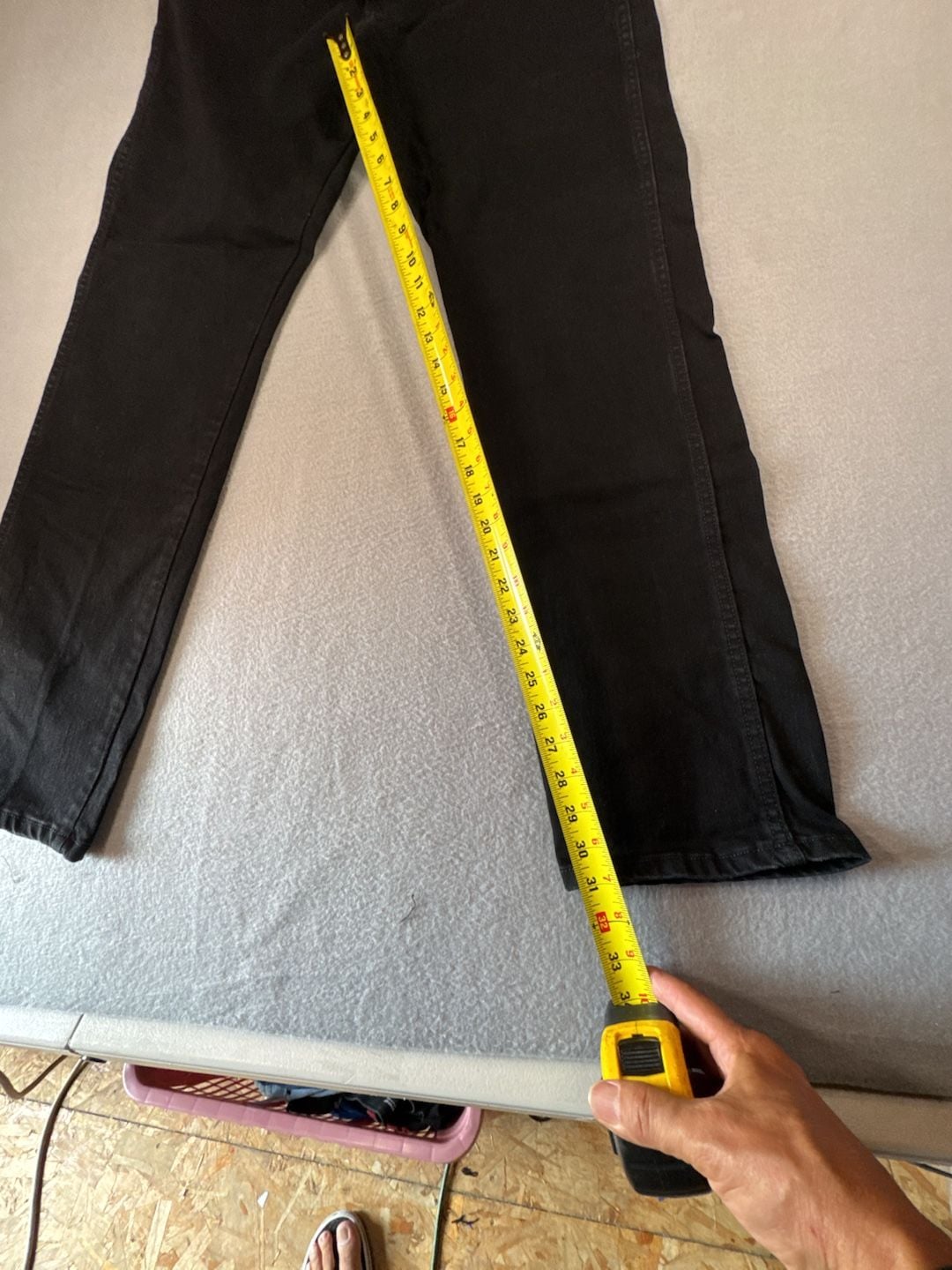 Wrangler Comfort Guaranteed Black Jeans Size 34x32 11