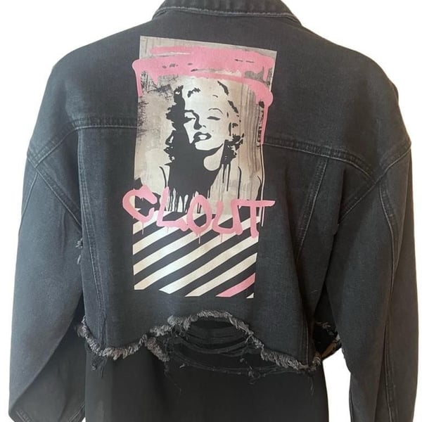 Trio Urban Black Distressed Crop Denim Jacket Marilyn Monroe graffiti Text S/M