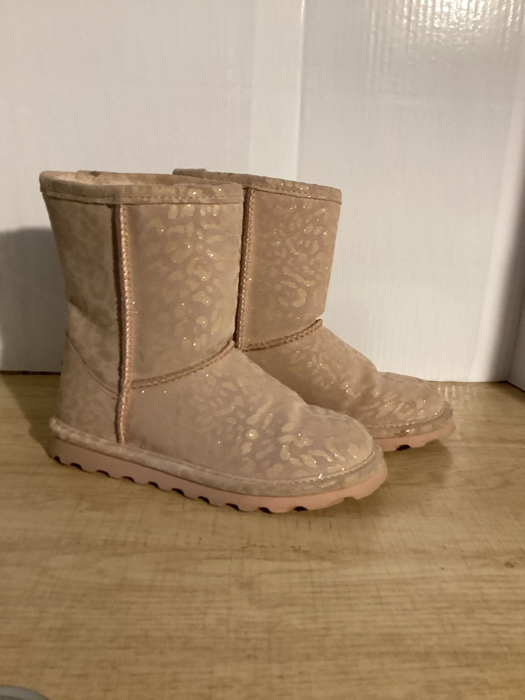 Bearpaw Pink Metallic Leopard Print Classic Short Boots 2