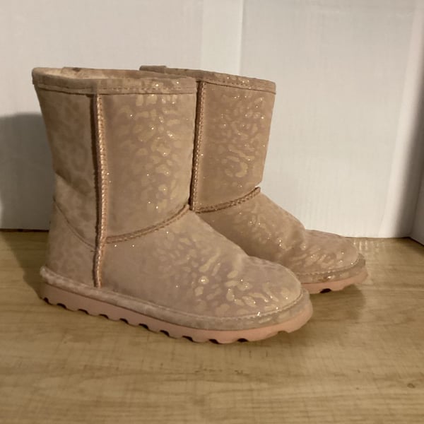 Bearpaw Pink Metallic Leopard Print Classic Short Boots