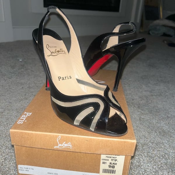 Christian Louboutin Altarita Vernice Nero Black Patent Leather Slingback Peep-Toe Pumps Size 39.5