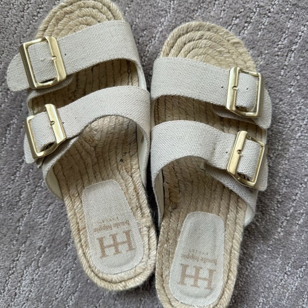 Haute Hippie