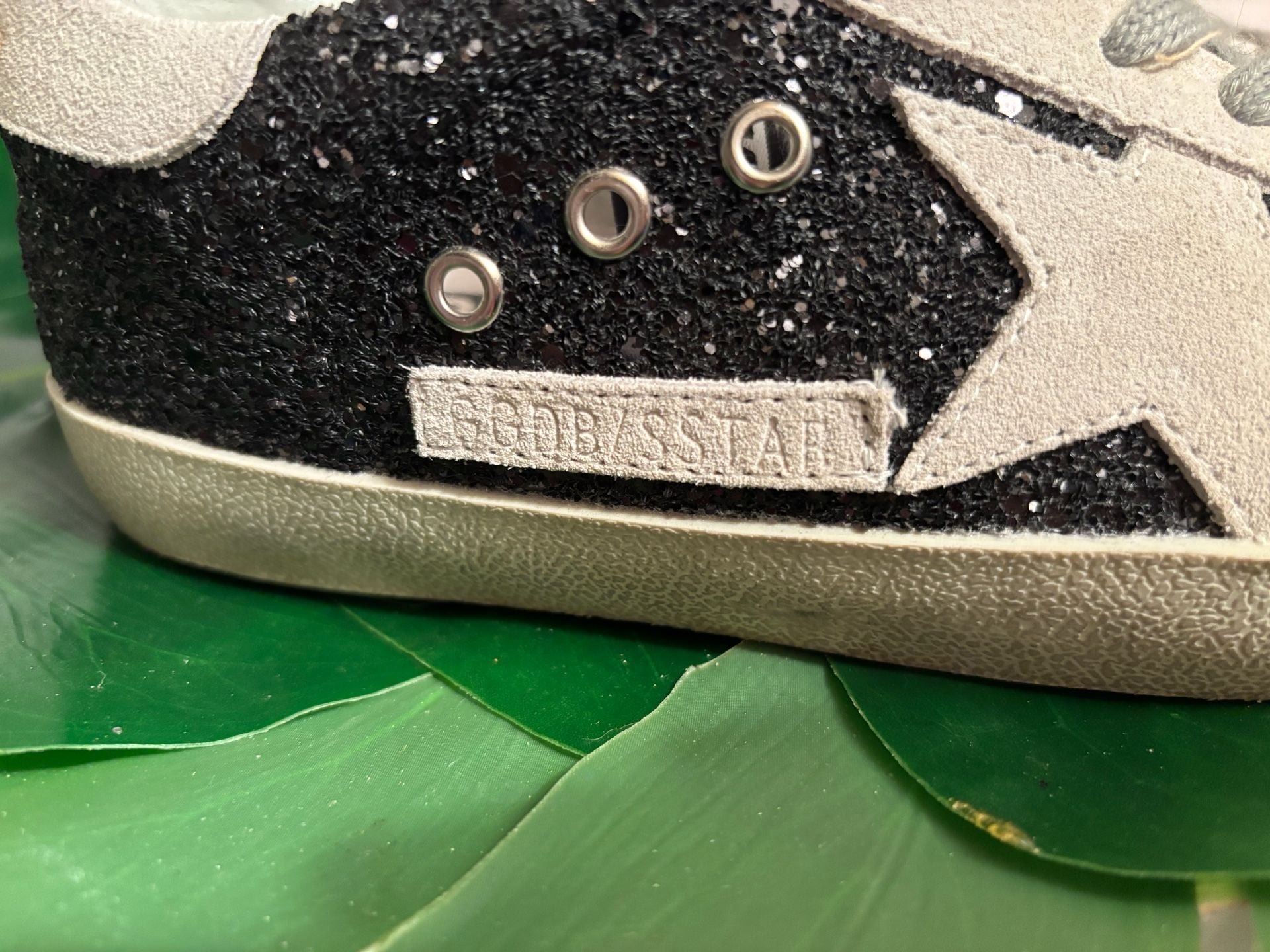Product thumbnail 4