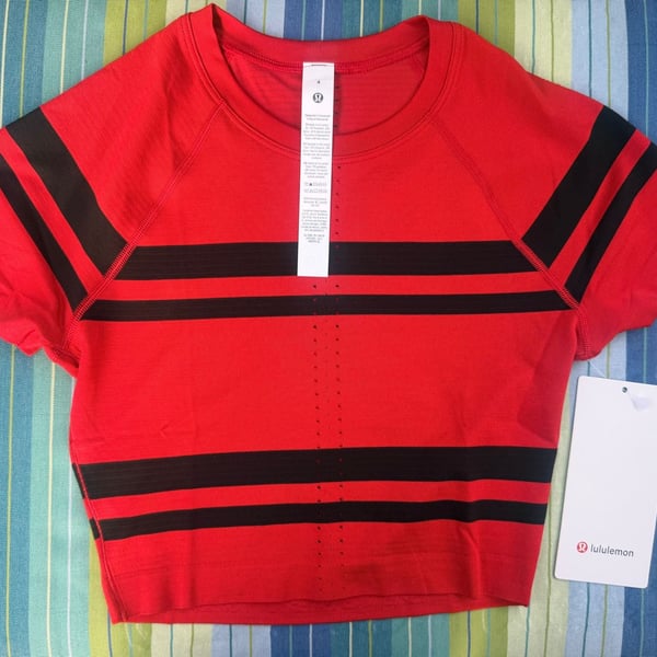 Lululemon Swiftly Tech Cropped Short-Sleeve Shirt 2.0 Stripe Red Black Size 4