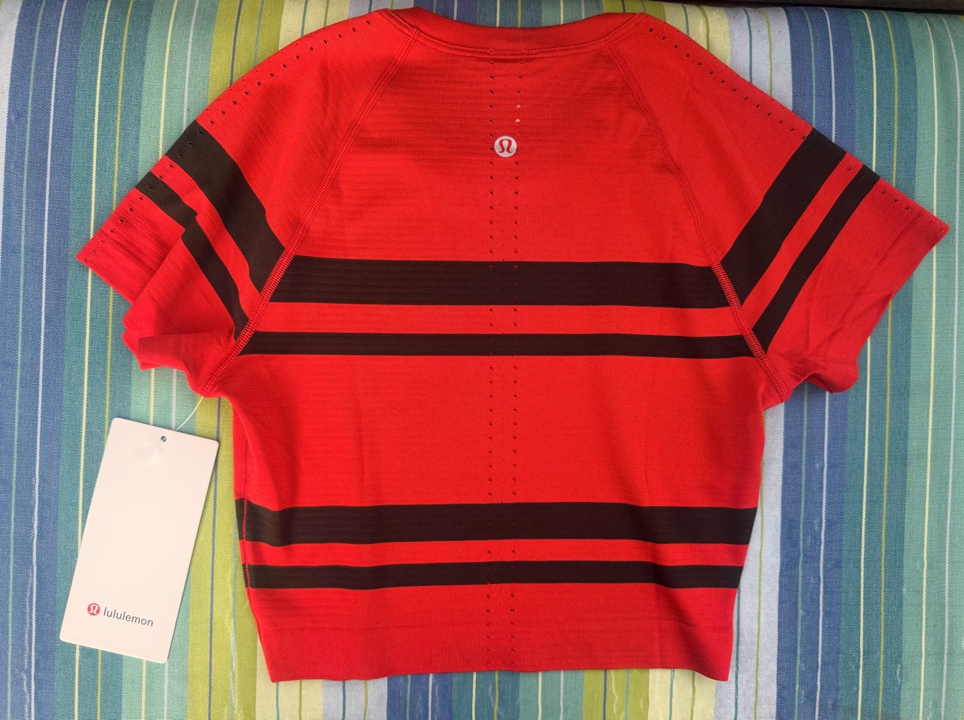 Lululemon Swiftly Tech Cropped Short-Sleeve Shirt 2.0 Stripe Red Black Size 4 3