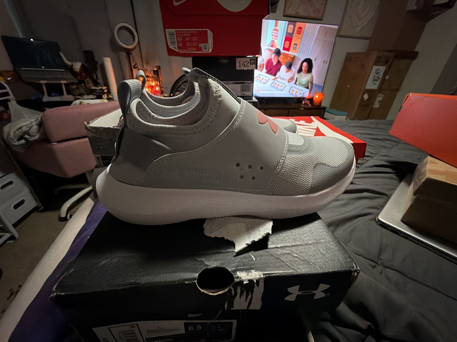 Under Armour Women's Runplay Gray/Pink Slip-On Running Shoes Size 8.5 3