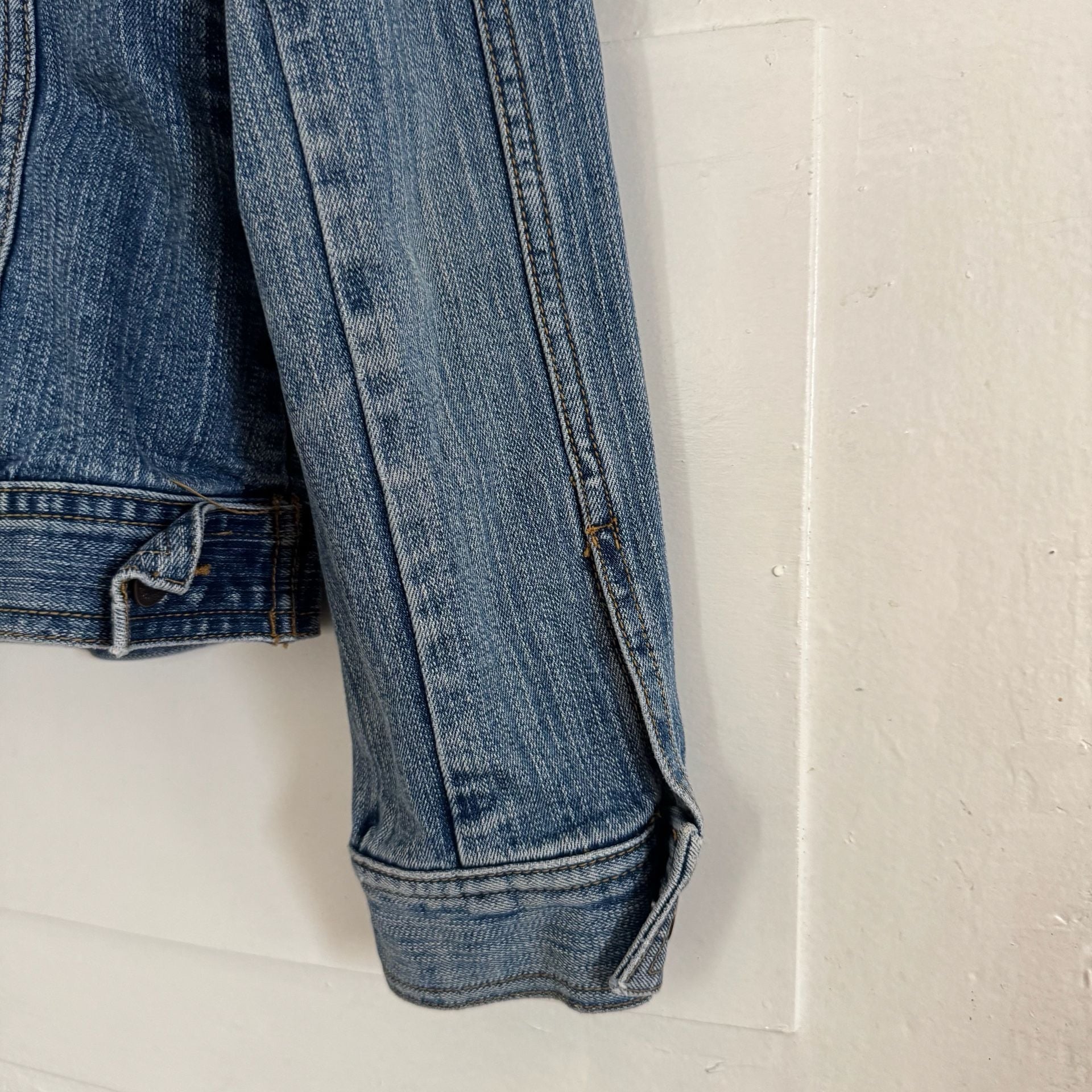 Eddie Bauer Women's Blue Stretch Denim Jean Jacket 8