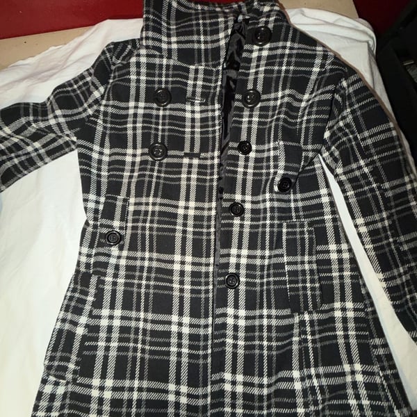 YOKI Women's Black and White Plaid Coat Size M