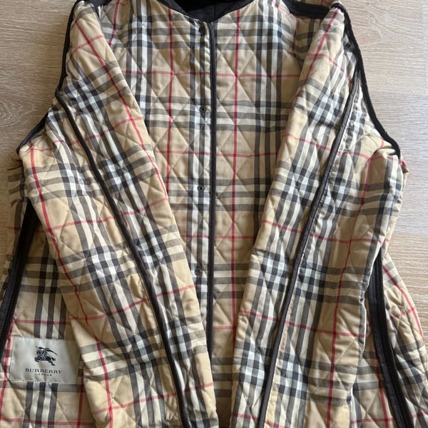 Burberry London Quilted Jacket with Nova Check Lining