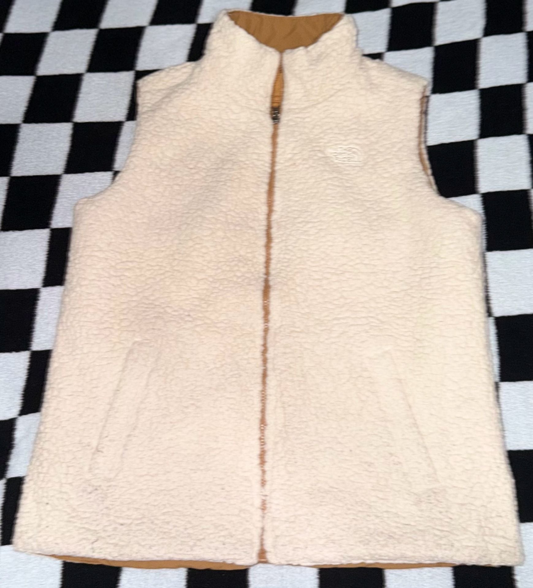 Women's Puffer Vest - Relaxed Fit - double sided 16