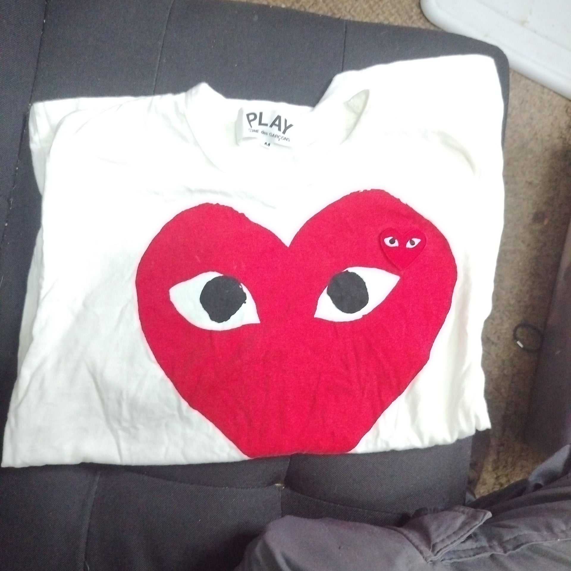 Comme Des Garcons PLAY Big Red Heart T-Shirt White Size M AZ-T026 2