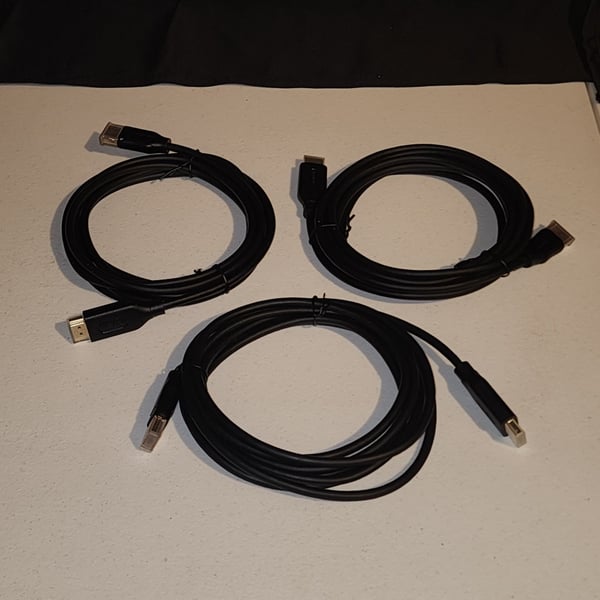 Amazon Basics High-Speed HDMI Cable 3 Pack