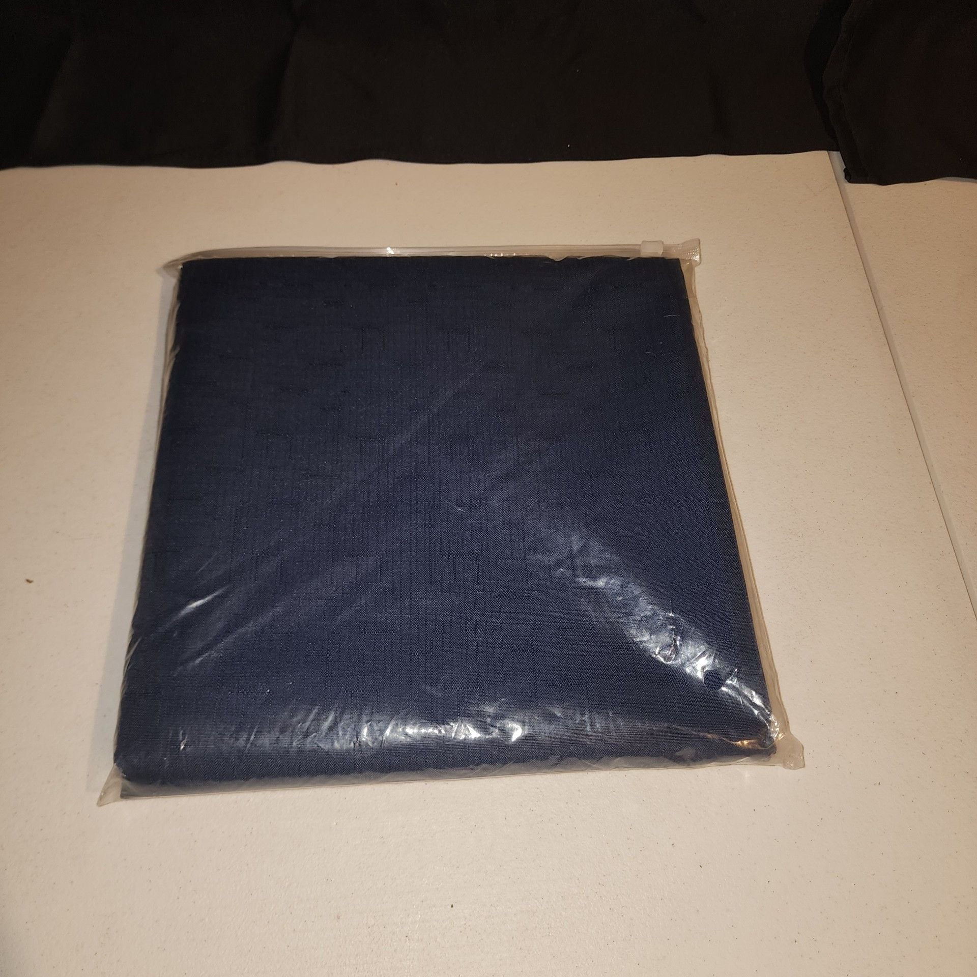 Veblandy Fabric Tablecloth Navy Blue 60in x 84in 3