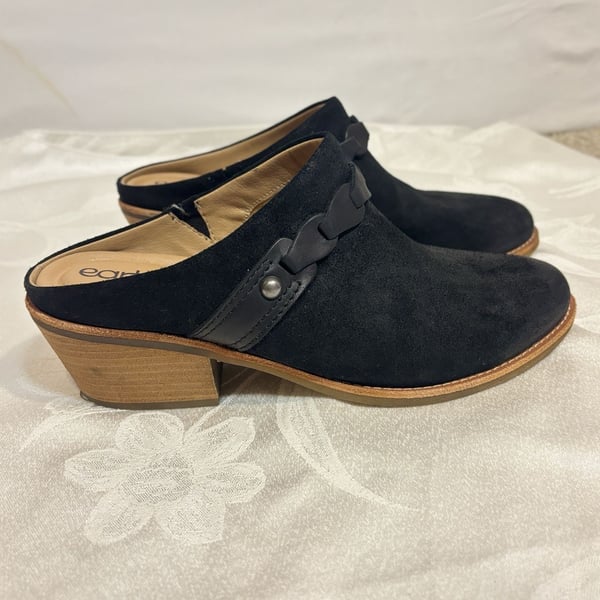 Earth Women's Black Suede Clog Mules Wooden Block Heel Size 10 M