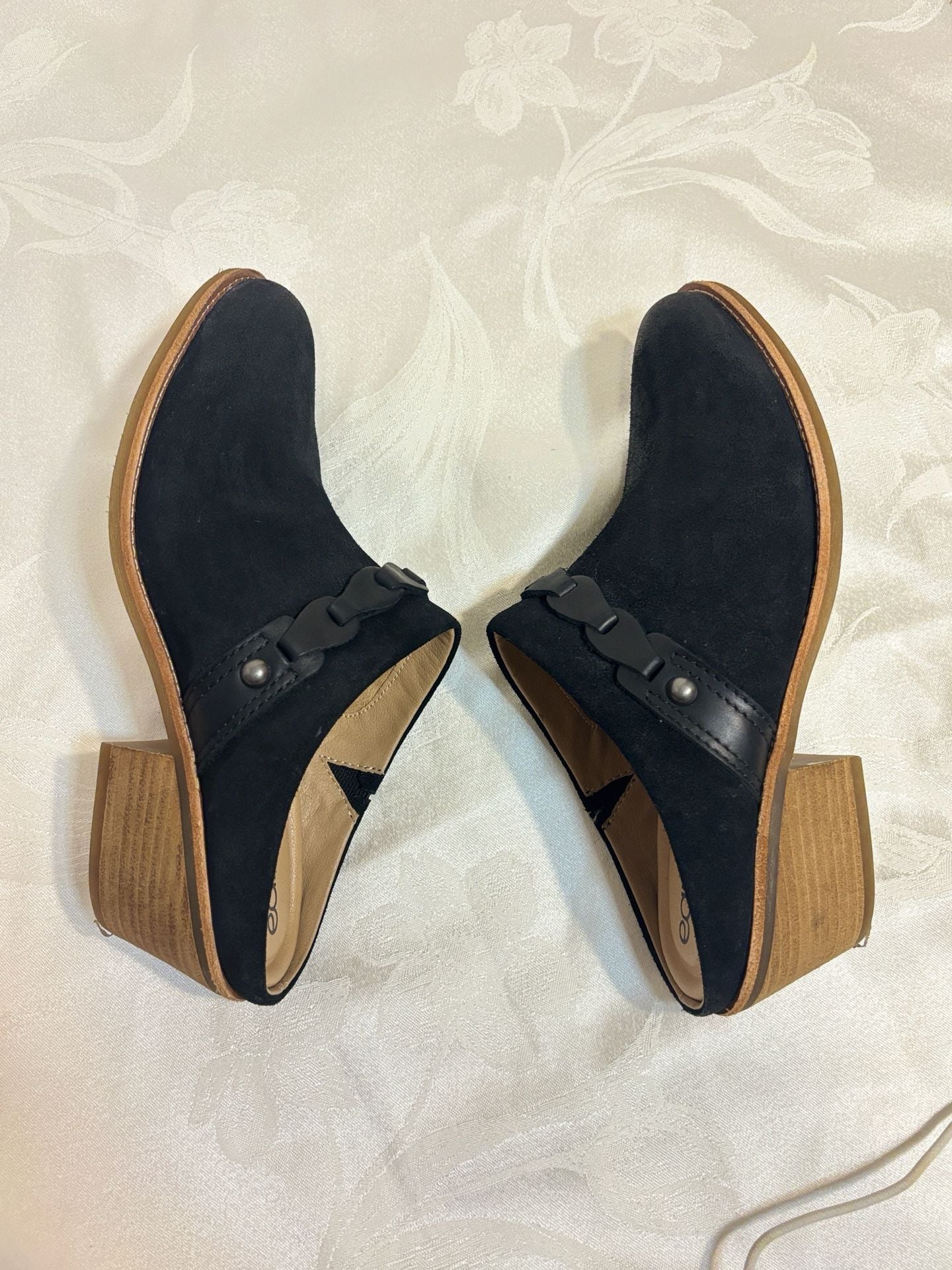 Earth Women's Black Suede Clog Mules Wooden Block Heel Size 10 M 8