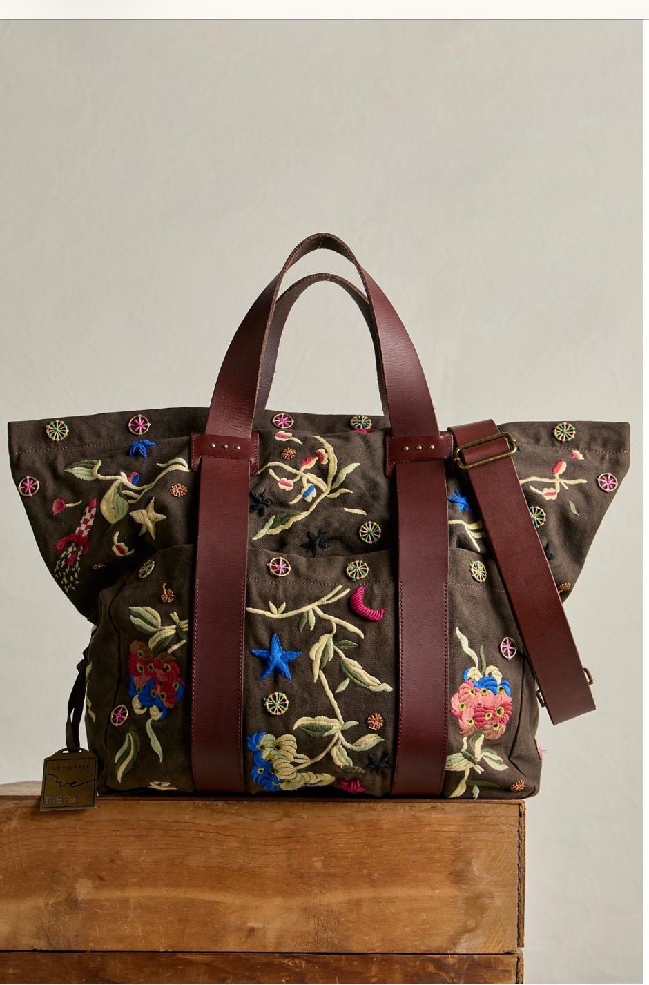 Current $428! The Falls x We The Free Long Weekend Bag NWT 2