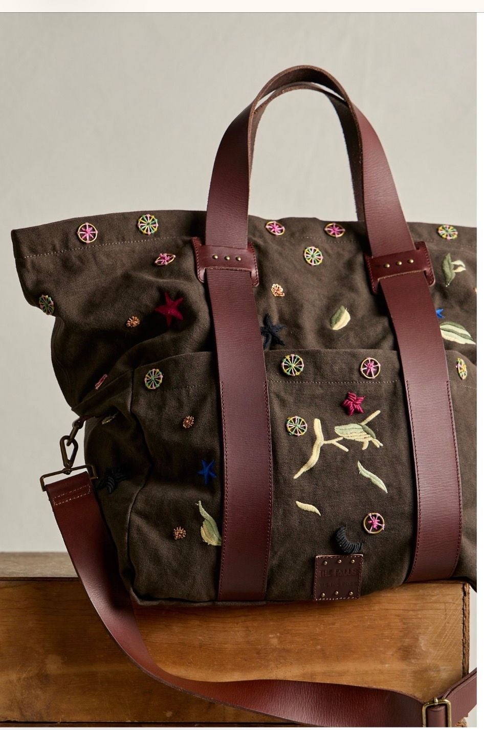 Current $428! The Falls x We The Free Long Weekend Bag NWT 3