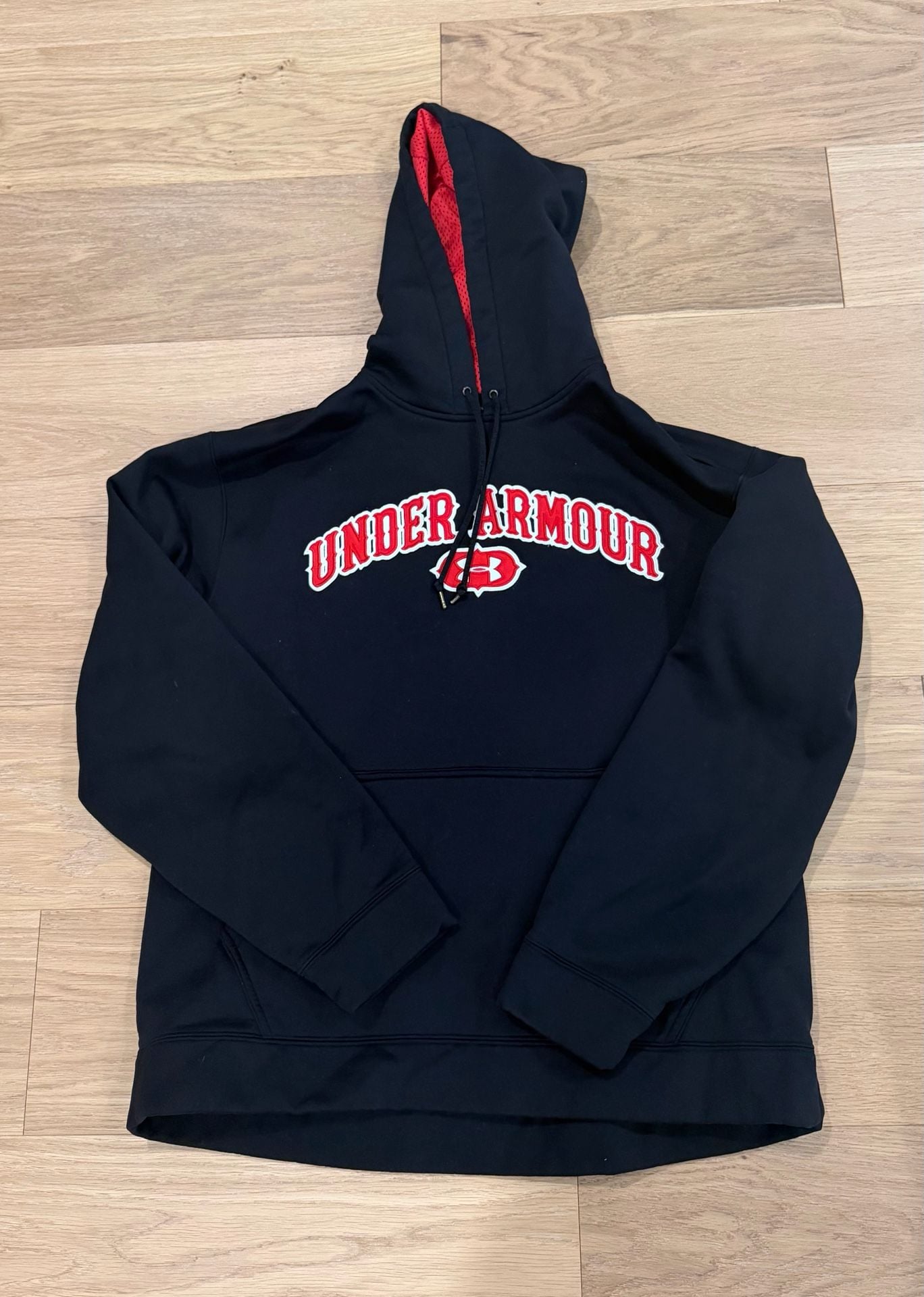Gen Z Bloke Under Armour Mens Black Red Spell Out Hooded Sweatshirt 2