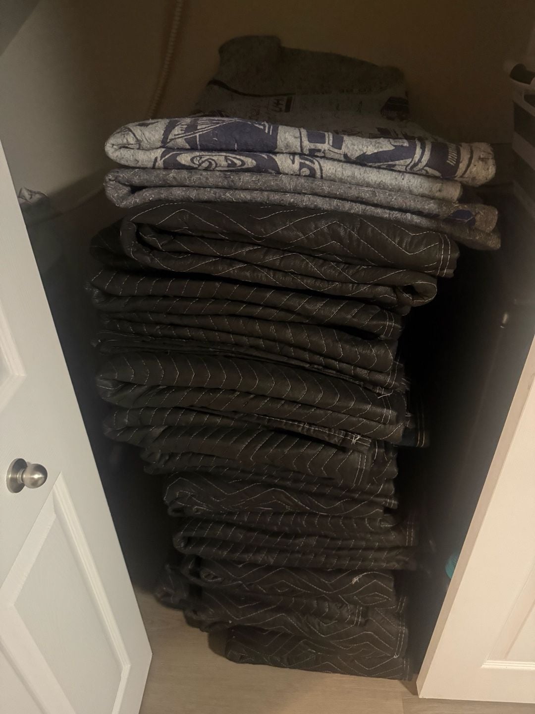 US Cargo Control Econo Deluxe Moving Blankets 72 x 80 Black/Gray Bulk Pack 1