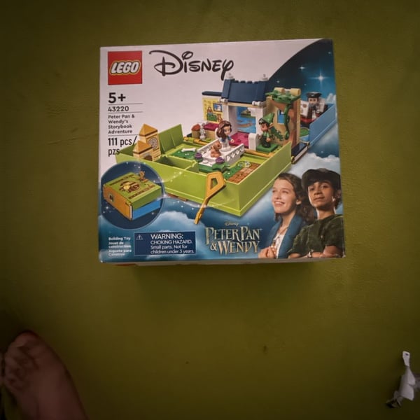LEGO Disney Peter Pan & Wendy's Storybook Adventure 43220 Building Toy Set
