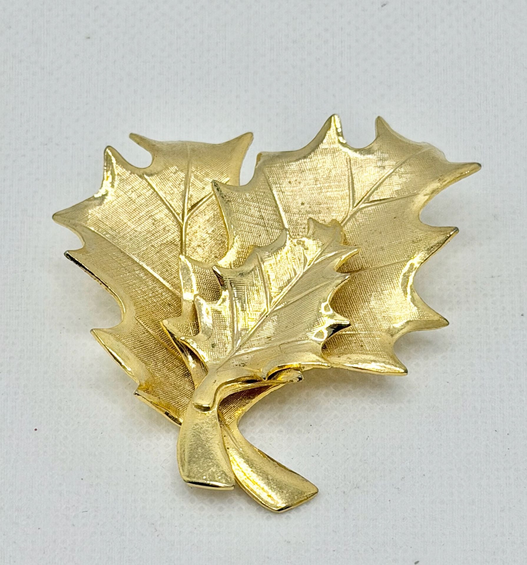 Vintage Triple Layered Leaf Brooch Pin Brushed Gold Tone Textured Fall 1