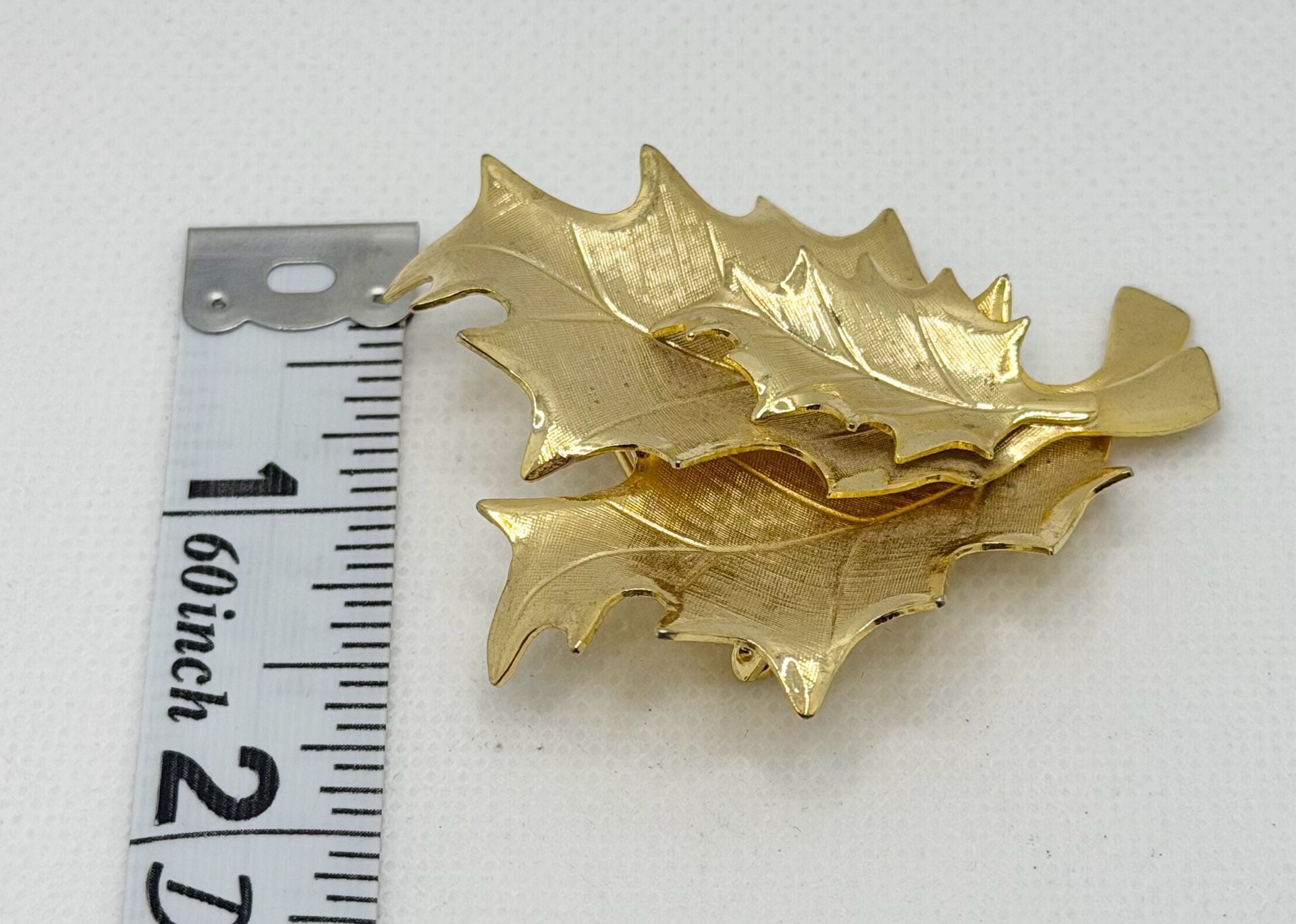 Vintage Triple Layered Leaf Brooch Pin Brushed Gold Tone Textured Fall 4