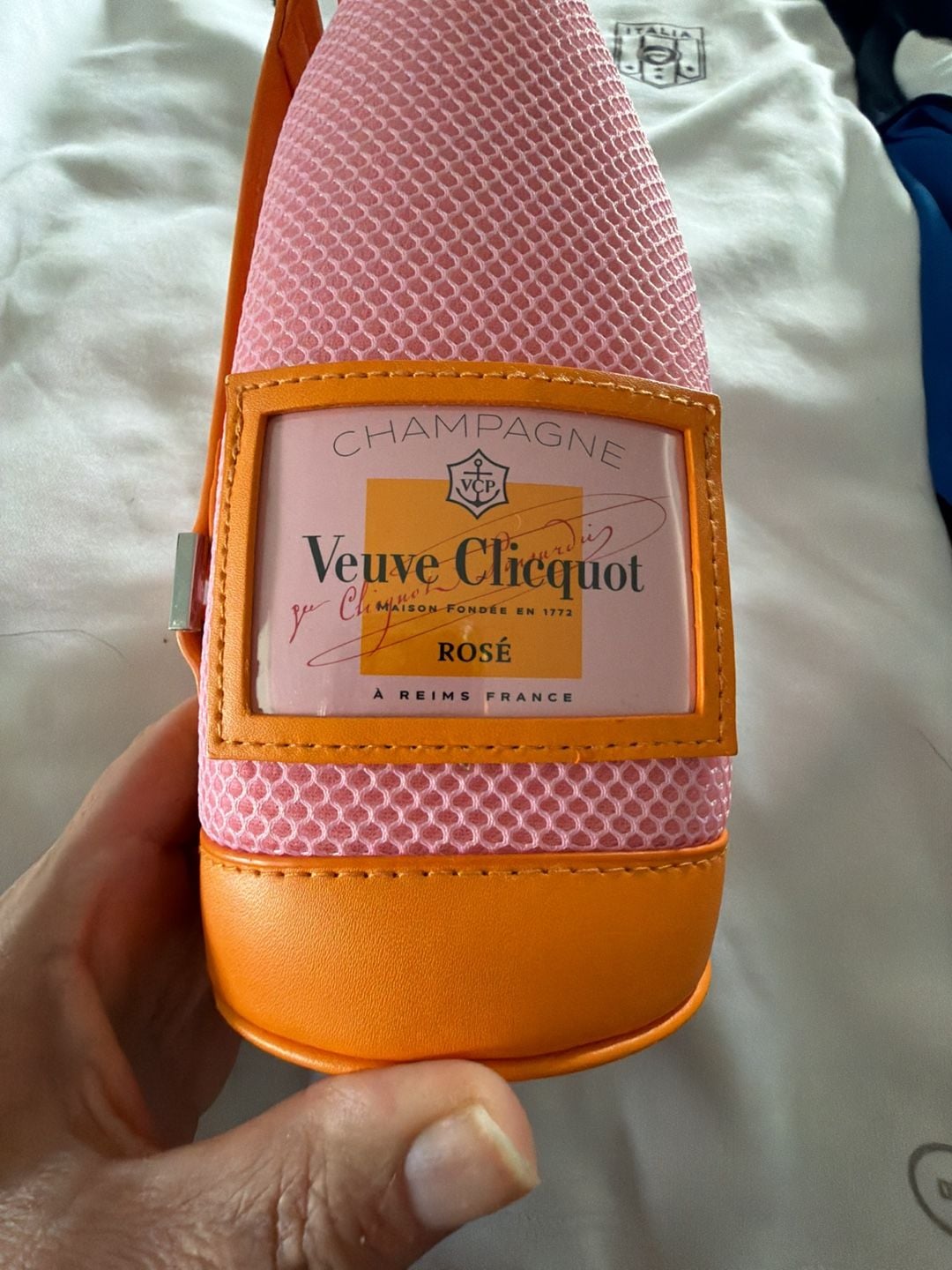 Veuve Clicquot Rose Champagne Bottle Zip Up Ice Jacket 750ml Pink Orange Coozy 1