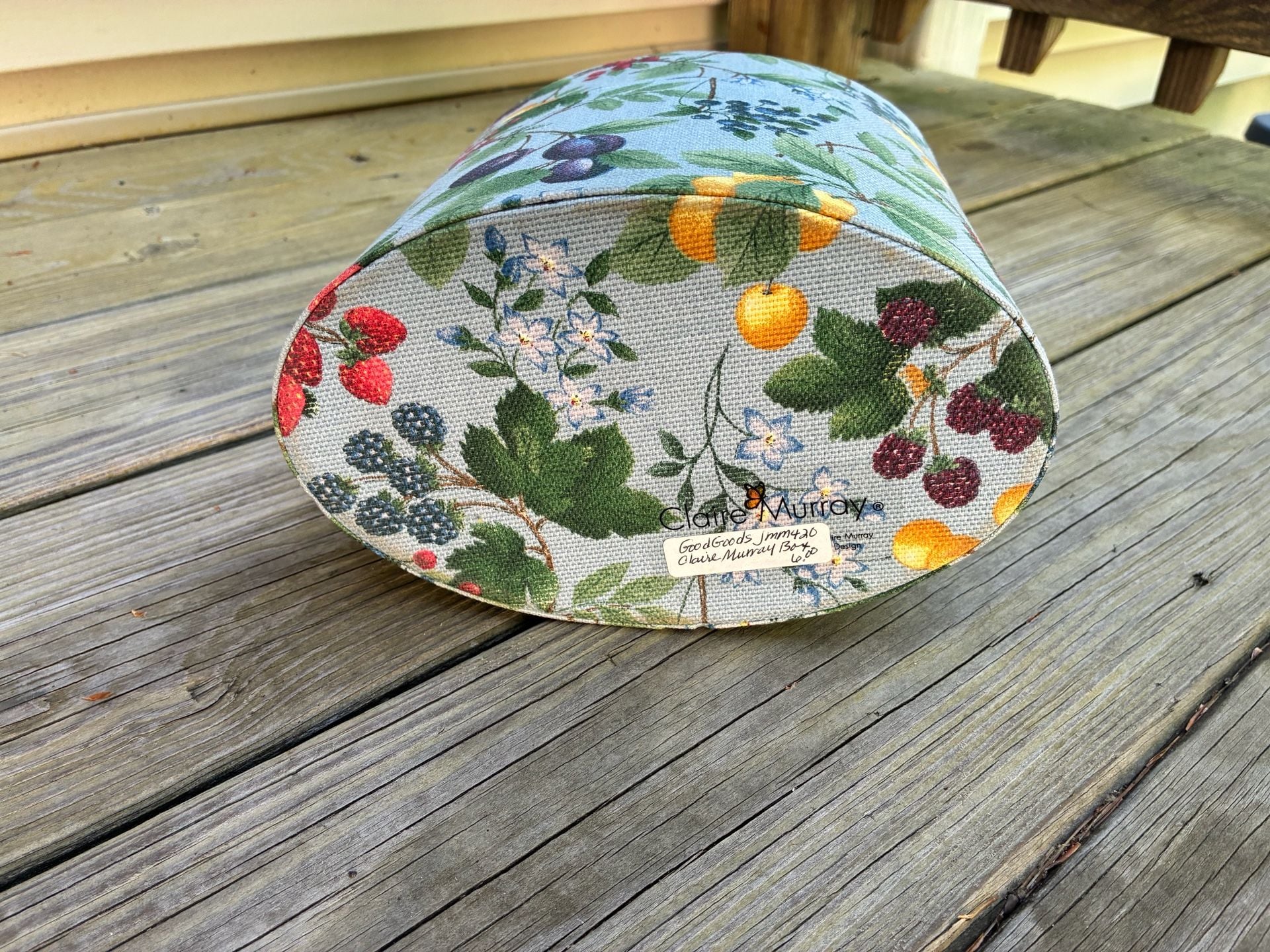 Vintage Shaker Style Oval Fruit and Berry Fabric Storage Box with Lid 9