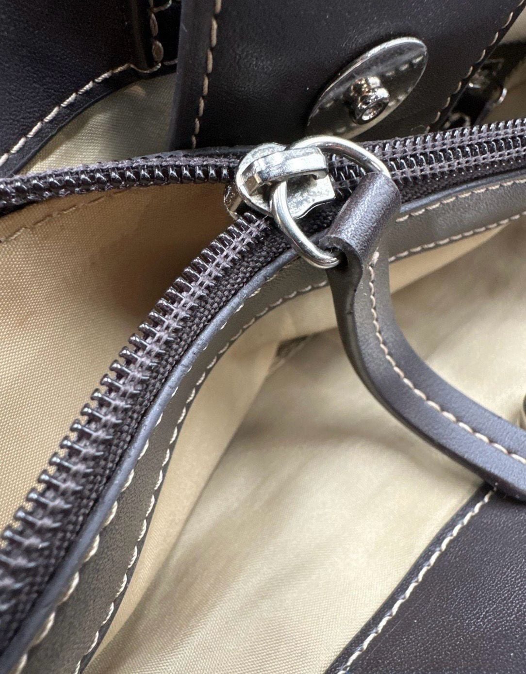 Giani Bernini Signature Tote Bag with Monogram Pattern 6