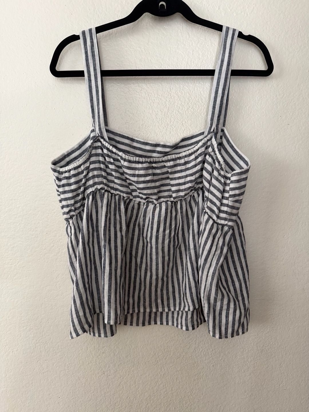 Lucky Brand Striped Linen Shorts and Top Set 10