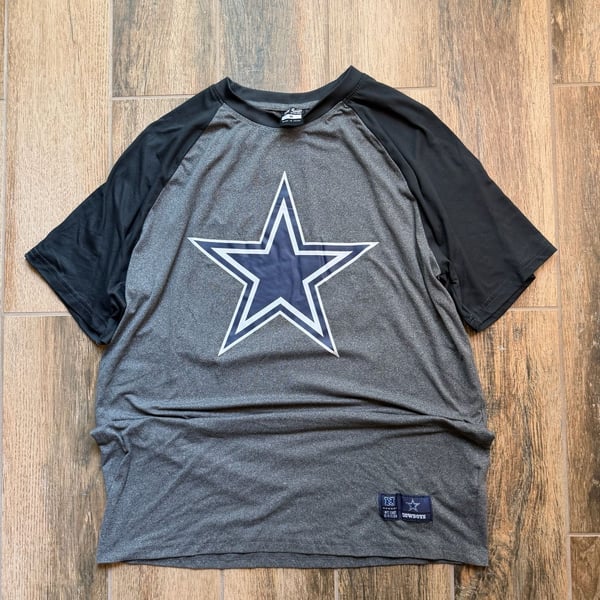 Dallas Cowboys NFL Ultra Gear Shirt Adult M Black and Grey