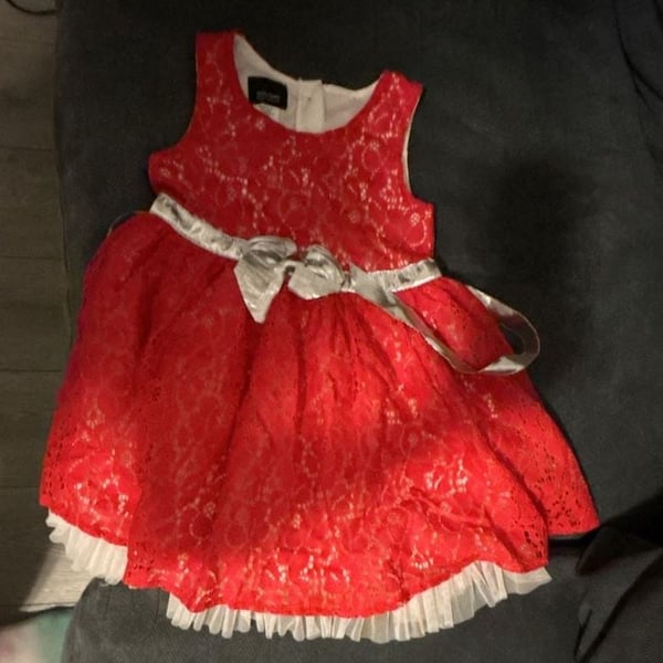 Holiday Editions Red Lace Holiday Dress with Silver Bow Girls Size 3T