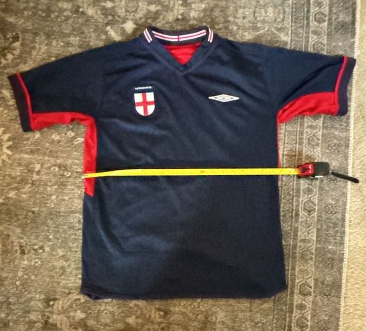 Vintage 2002 2004 England Umbro Reversible Away Football Shirt 5